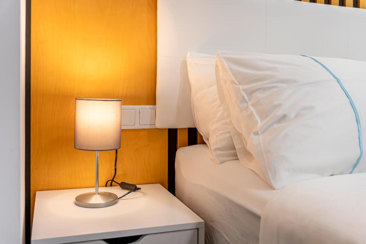 La Trinidad Suites Fuengirola Esterno foto