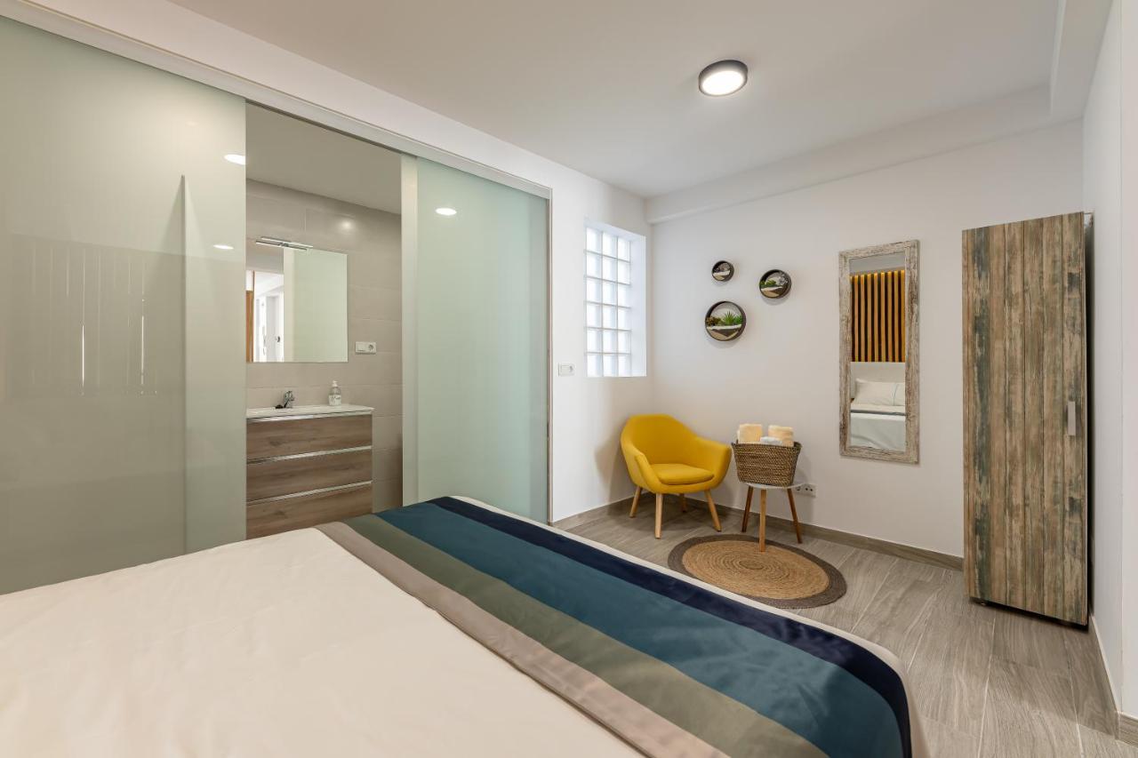 La Trinidad Suites Fuengirola Esterno foto